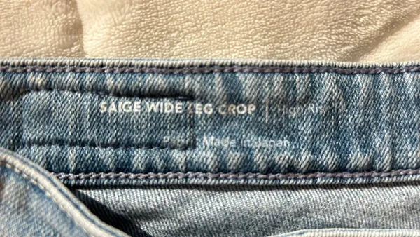 Aged Denim Wide Leg Crop Jeans - Image 5