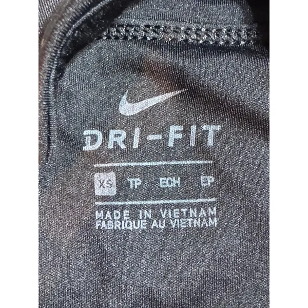 Nike athletic shorts dry fit size extra small women's excellent condition black‎ - Image 4