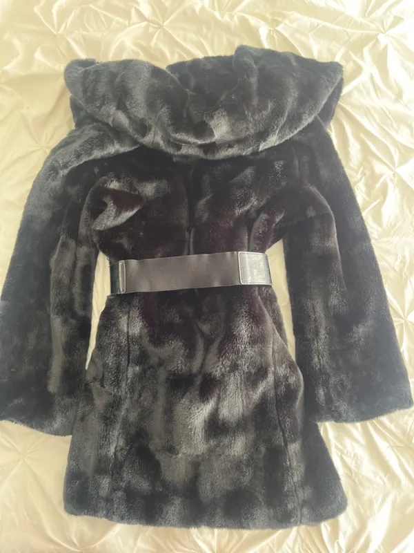 Tahari Faux Fur Coat - Image 7