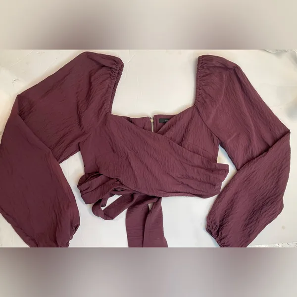 Forever 21 Women’s Wrap Around Surplice Deep Burgundy‎ Crop Top Size S - Image 3