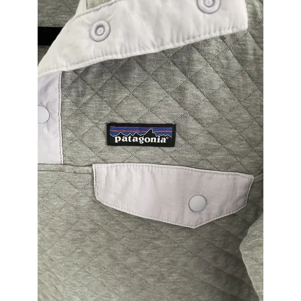 Patagonia Women's Organic Cotton Quilt Snap T Pullover Gray And Lilac Sz‎ XS - Image 3