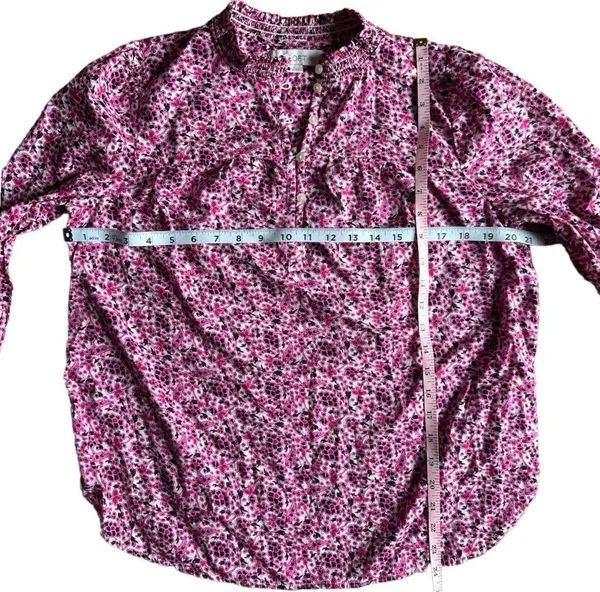 Loft Womens Size Medium Smocked Button Blouse - Image 6