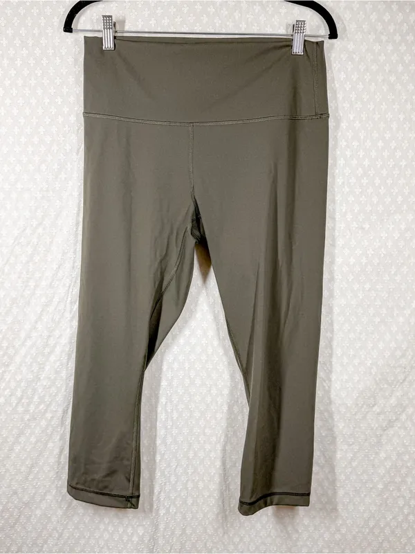 Lululemon Dark Green Wunder Under Cropped High Rise Leggings - Image 3