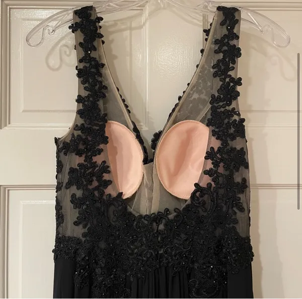 Sherri Hill Black Prom Dress - Image 4