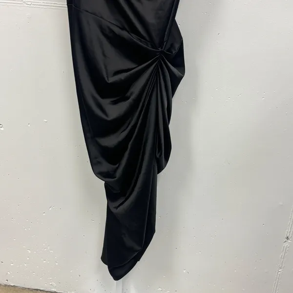 PrettyLittleThing Black Satin Off The Shoulder Draped Skirt Midi Dress Slit Sz 8 - Image 7