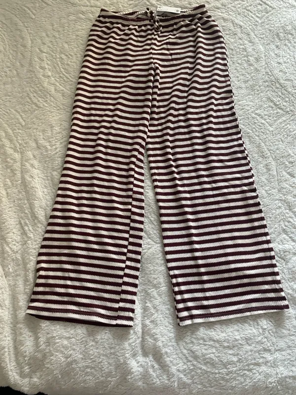H&M Knit Pants White/Dark Red Striped - Image 5