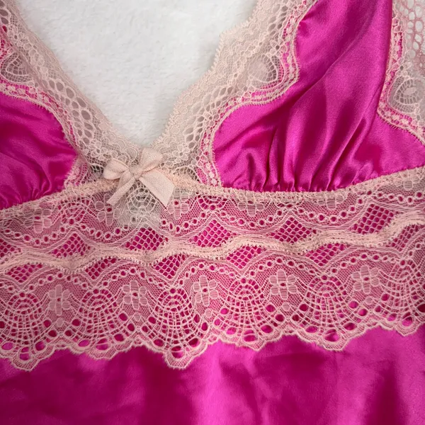 Victorias Secret M Babydoll Camisole Pink Lace Trim Satin Bow Y2K Coquette Silky - Image 3
