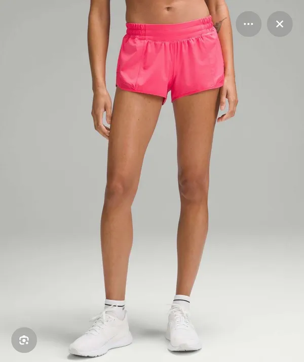 Lululemon Hotty Hot 2.5" Low-Rise Shorts lipgloss pink size 6 - Image 5
