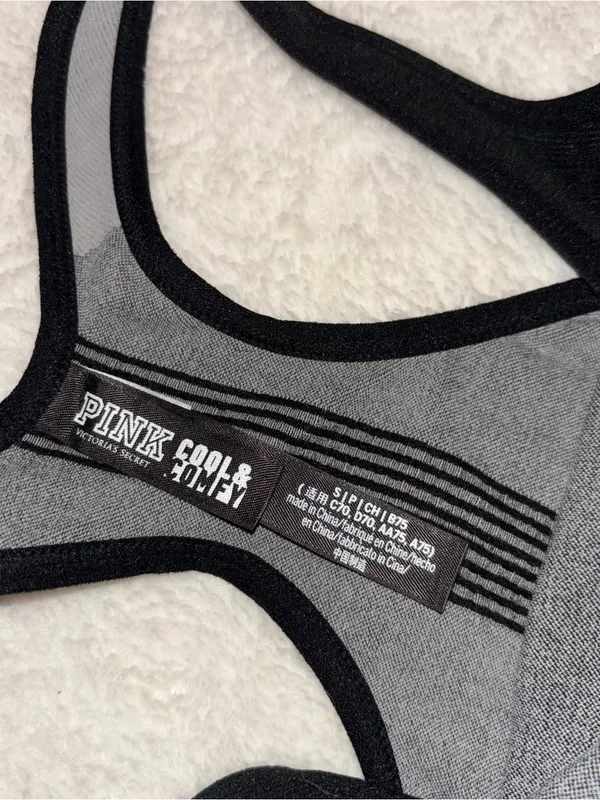 PINK Victorias Secret Cool & Comfy Sports Bra - Image 2