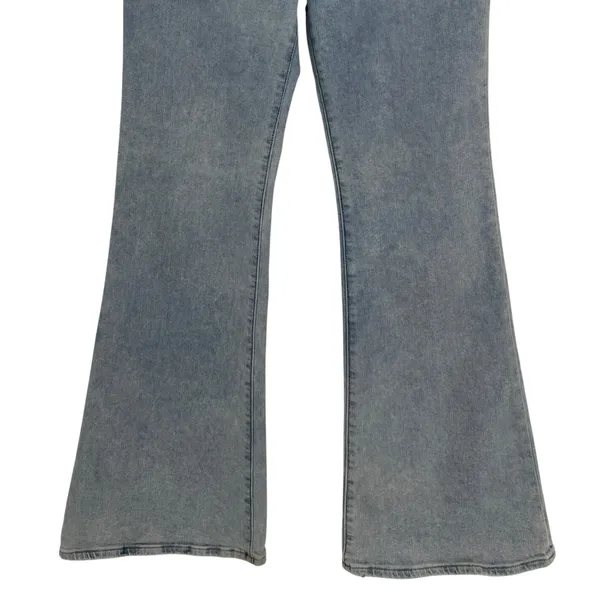 Abercrombie & Fitch The Flare Ultra High Rise Jean 10 Long Light Wash Retro Boho - Image 5