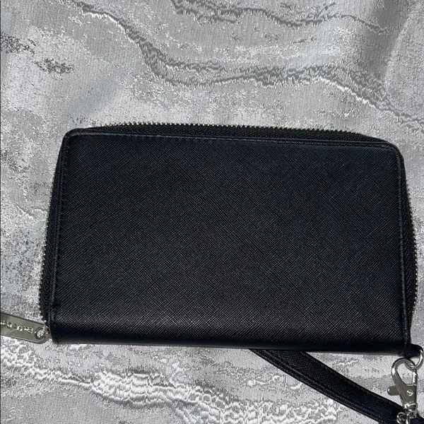 Buckle - Image 7