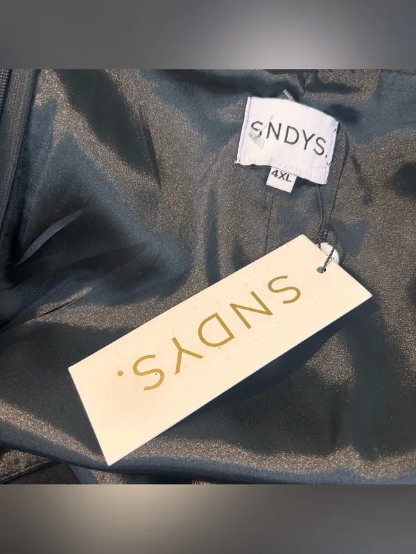 NWT SNDYS. Black Shiny Tamsyn Midi/Maxi Lightweight Shiny Skirt Size 4X Revolve - Image 7