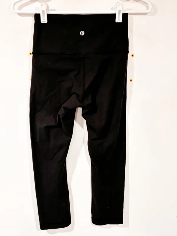 Lululemon Black Womens Cropped Leggings Size 4 - Image 4