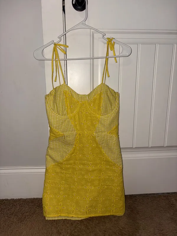 I am dusk dress Yellow Size XS - Image 2