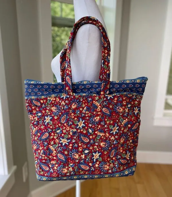 Vintage Handmade Quilted Red Blue Paisley Floral Padded Tote Shoulder Bag - Image 3