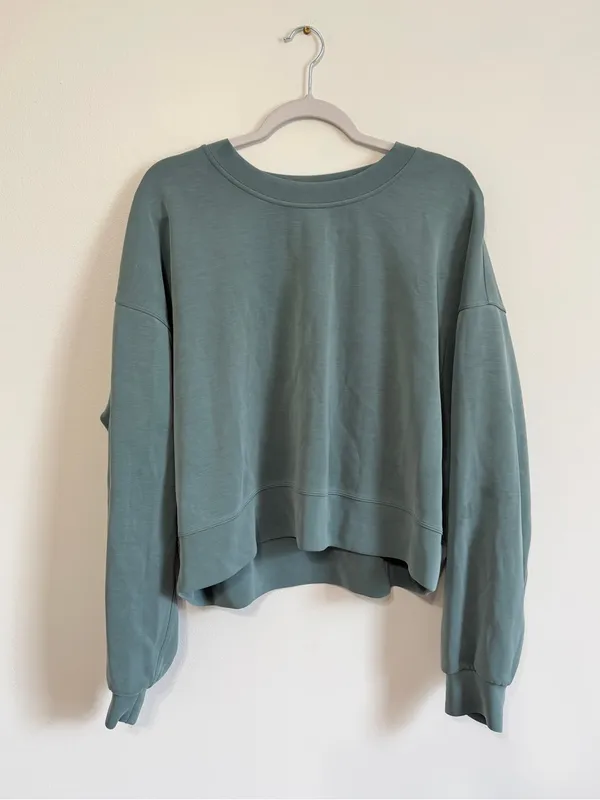Lululemon Softstreme Perfectly Oversized Cropped Crew Medium Forest Size Medium - Image 2