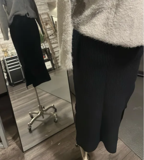 Black Princess Polly Skirt Midi Slit - Image 5