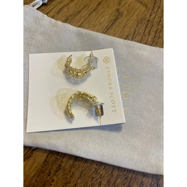 Kendra Scott Krista Lace Huggie Earrings Gold Tone NWT 9608873774 - Image 4