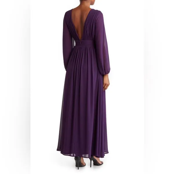 Love by Design NWOT Iris Plunge Neck Long Sleeve Maxi Dress size Large - Image 2