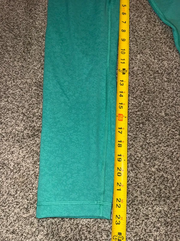 Lululemon Wunder Train High-Rise 7/8 Legging in Blaze Maldives Green, Size 14 - Image 3