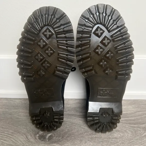 Dr Martens Leather Hearts Platform - Image 7