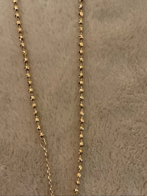 Layered Gold Necklace with Emerald-Green Pendant - Image 8