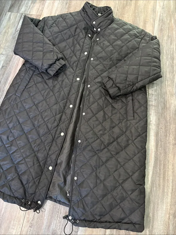 Missguided Maternity Puffer Size 10 - Image 2