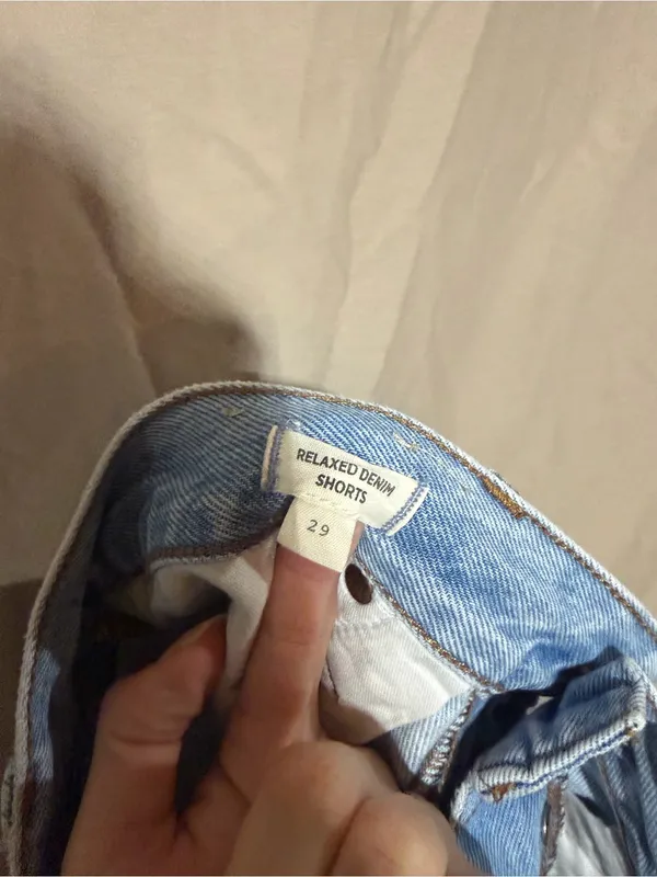 Madewell relaxed denim shorts - Image 4