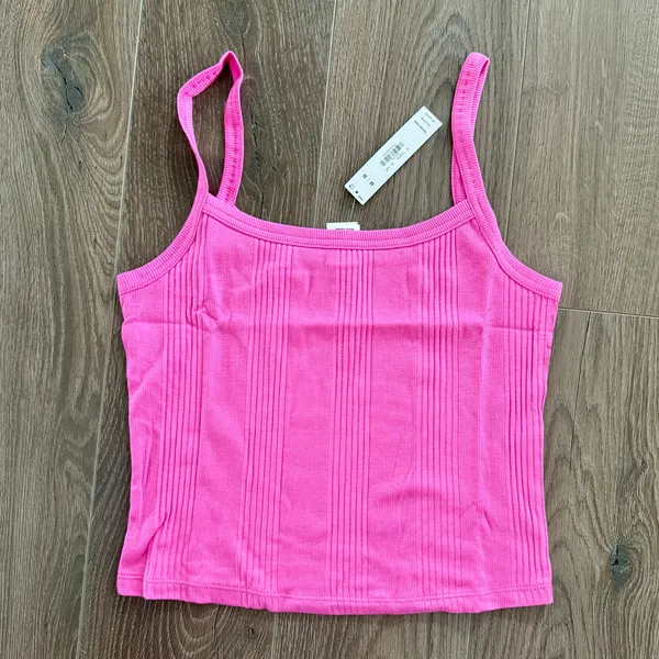Victoria’s Secret PINK Ribbed Cami Top Cropped Medium NEW - Image 2