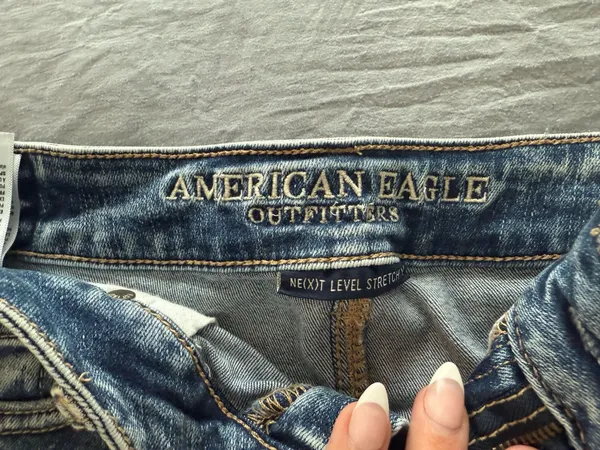 American Eagle Jeans Shorts - Image 2