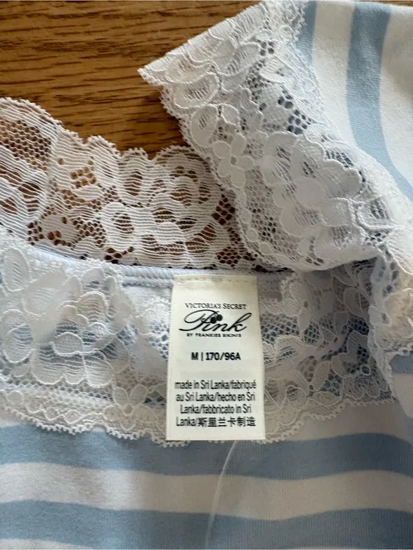 Frankie's Bikinis Light Blue & White Striped Lace-Trim lounge Set - Image 3