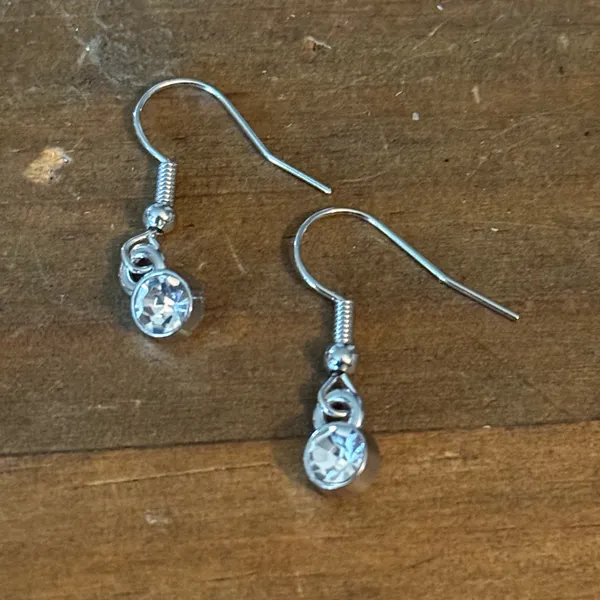 Silver tone glitzy rhinestone jewelry set - Image 5