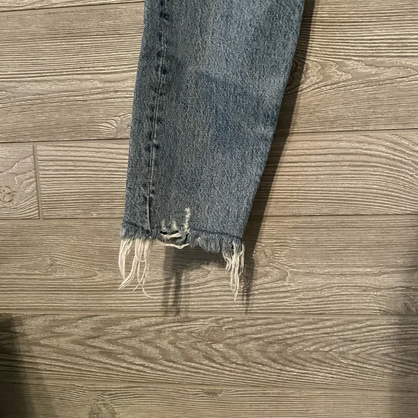 Levi's‎ wedgie size 27 skinny frayed hem button up fly medium wash - Image 11
