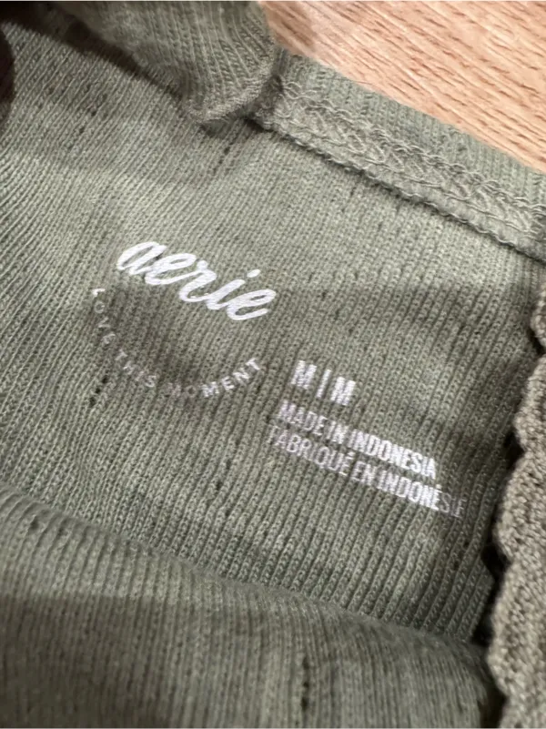 AERIE Comfy Loungewear Boho Olive Green Cropped Ruffle Tank Top | Size Medium - Image 2