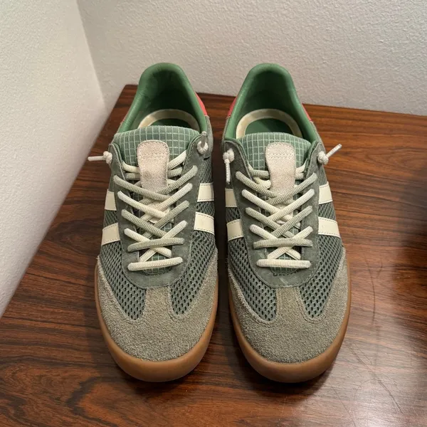 Steve Madden Verdict Slip-On Sneaker Women's Size 9.5 - Image 2