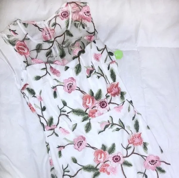 Cherry Blossom embroidered bodycon formal prom Dress - Image 2