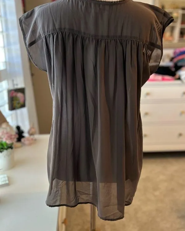 LOFT Brown Sheer Top Small - Image 3