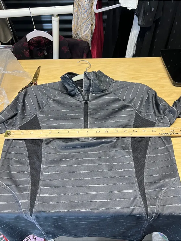 Tek Gear DryTek Gray‎ Striped Quarter Zip Running Top Size M - Image 8