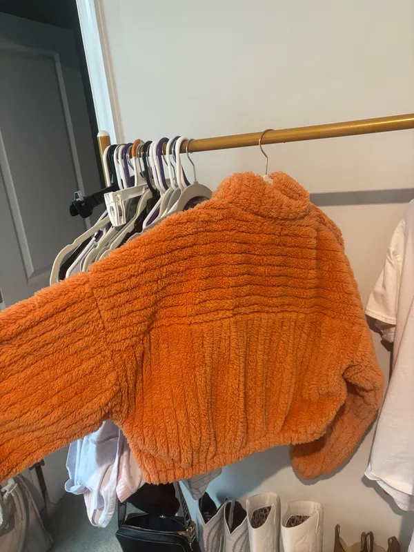 Boutique Orange cropped jacket - Image 3