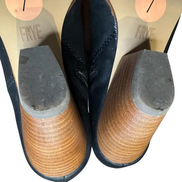 Frye Booties Womens Size‎ 7 Black Leather Ankle Zip Pointed Toe Western 3475038 - Image 10
