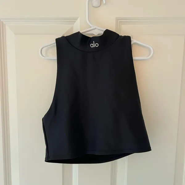 Alo Yoga Black Open Back Top - Sports Bra - Image 4