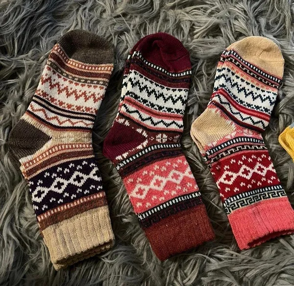 5 Pairs Of Socks - Image 3