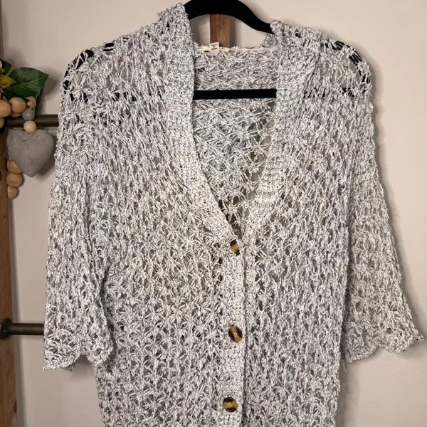 Pol Short Sleeve Black White Loose Knit Cardigan Size Medium‎ - Image 3