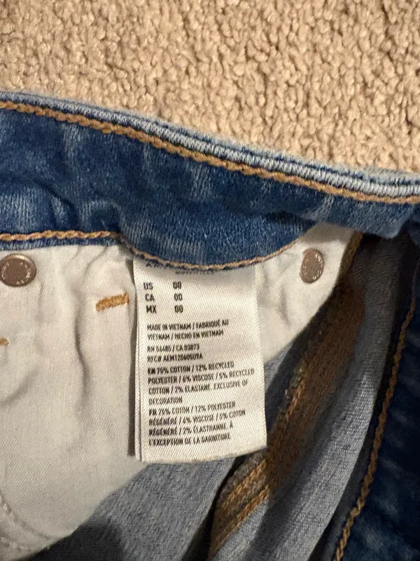 American Eagle Jeans Shorts - Image 2