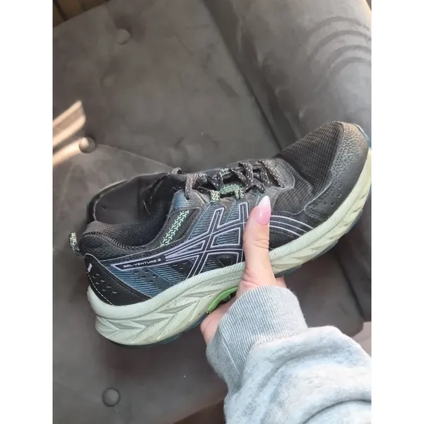 Asics Women's Black and Green Boots - Image 7