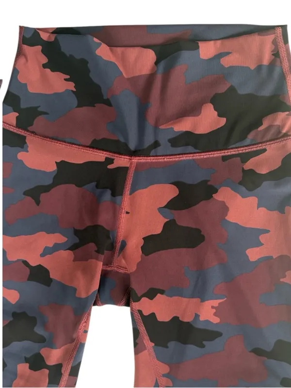 EUC Lululemon Wunder Under High-Rise Camo Smoky Night Sea Size 4 - Image 7