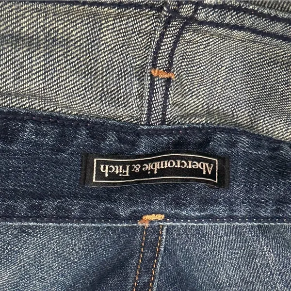 Abercrombie and Fitch Blue Jean Cutoff Shorts Women’s 27 - Image 4