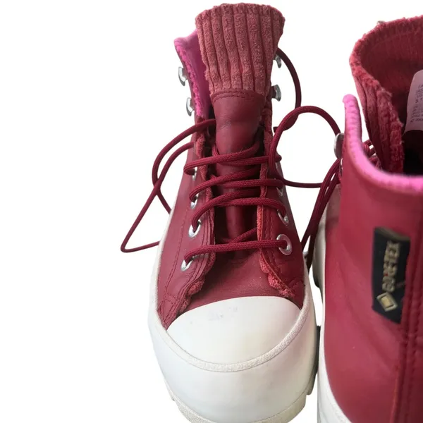 Converse Chuck Taylor All Star RED LUGG Gore-Tex Leather 5.5 WomensD - Image 7