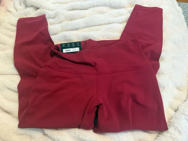 Aritzia Butter Leggings - Image 2