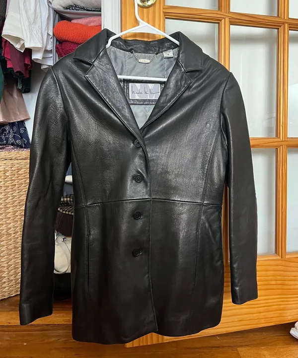 Vintage Leather Jacket Nicole Miller - Image 2
